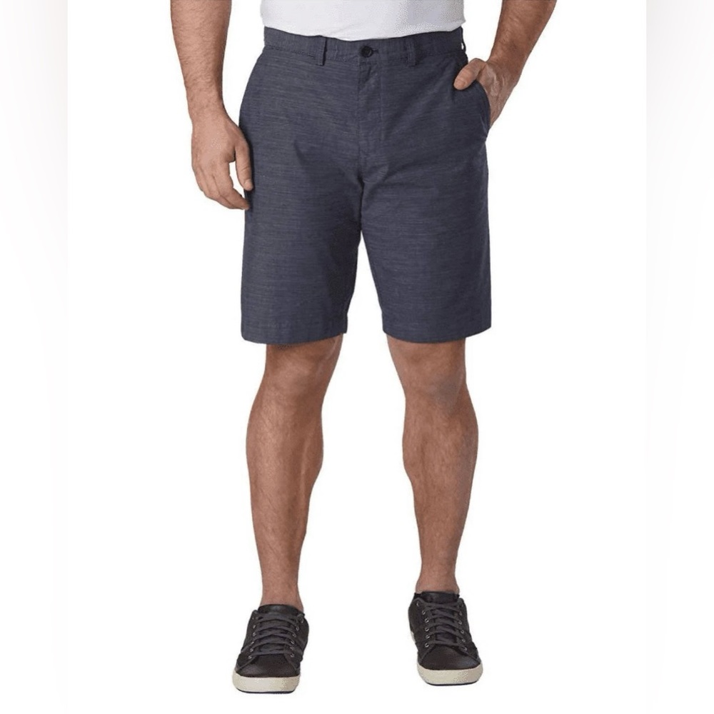 Tommy Hilfiger men’s size 38 flat front classic bit shorts